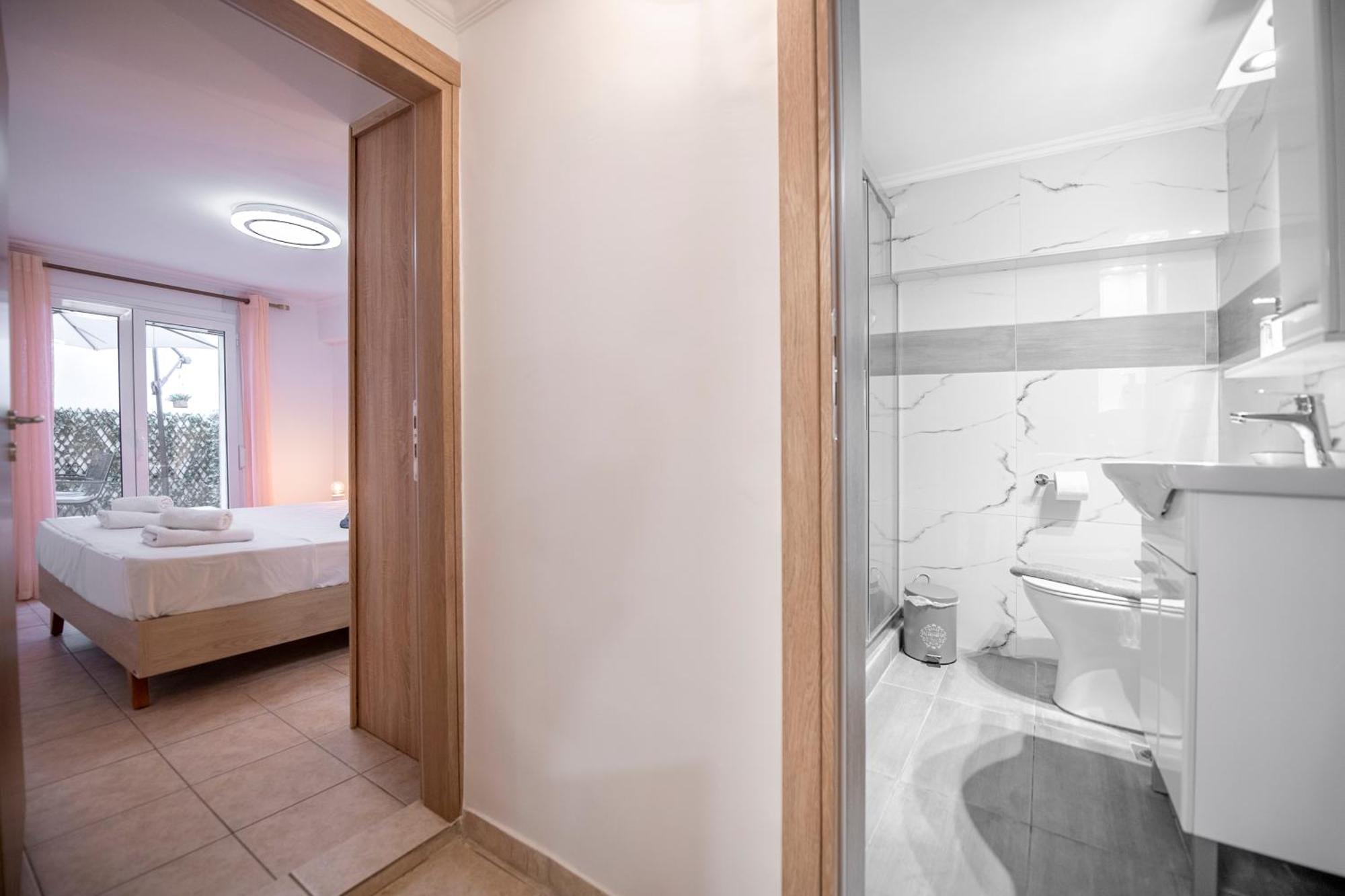 Flat With Patio Near Acropolis & Herodion Apartment *